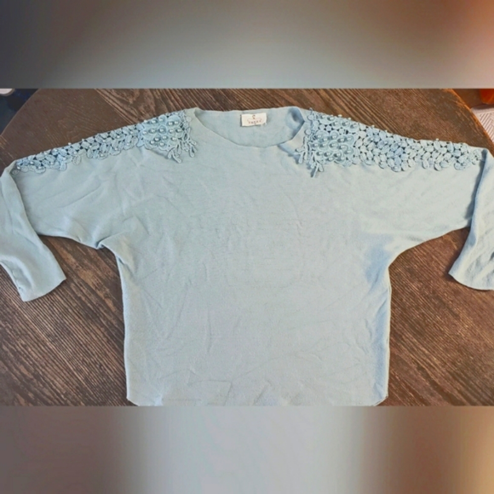 Women's Mint Green Sweater Top